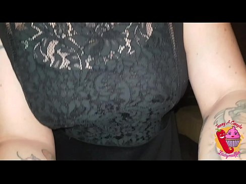 ❤️ Ang slutty stepsister ay nagbibigay sa kanya ng blowjob at Spanish ☑ Porno sa amin ❌️