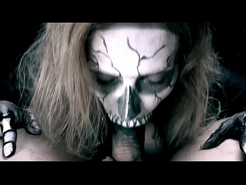 ❤️ Demon girl ng sanggol titi sa kanyang itim na bibig at swallowing cum. ☑ Porno sa amin ❌️